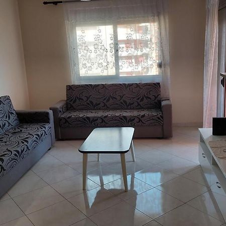 Sweetview 2-Bedroom Apartment With 3 Balcony Seaview Avlonya Dış mekan fotoğraf